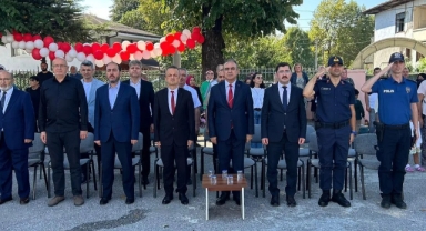 Hendek Ziya Gökalp İlkokulunda İlköğretim Haftası Programı Coşkuyla Gerçekleşti  