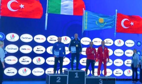 FAHRİ KÜT DÜNYA ÜÇÜNCÜSÜ OLDU!