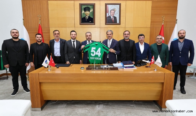 Yusuf Alemdar yeşil-siyahlı yönetimi ağırladı: 