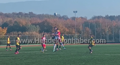 Hendek Derbisinde Gülen Taraf Yenimahallespor