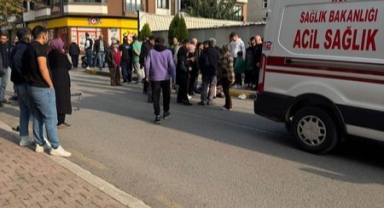 Hendek'te İş makinesi ve motosikletin karıştığı kazada : 2 kişi yaralandı