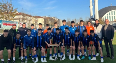 Hendekspor U16 Hendek Gücü U16 Takımını 3 Golle Geçti