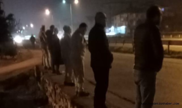 6 yıldır dolmuş bekler gibi durak bekliyorlar!