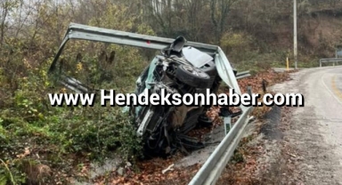 Hendek’te Cip bariyerlere çarptı 1, yaralı