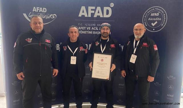 İÇİŞLERİ BAKANI YERLİKAYA SAKE’Yİ ONURLANDIRDI 