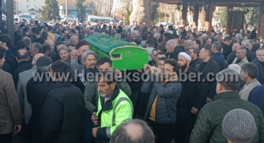 Karanlık Dualarla Son Yolculuğuna Uğurlandı