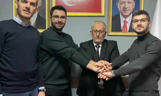 Ömer İbrahimbaş Her Daim Bir Ve Beraberiz dedi görevi  Vatan İsmailoğlu'na devretti