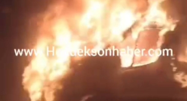 Hendek'te servis aracı alev alev yandı 