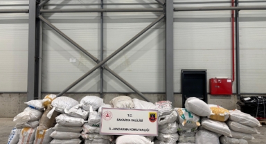 Jandarmadan Operasyon 3,5 ton kaçak kıyılmış tütün ele geçirildi