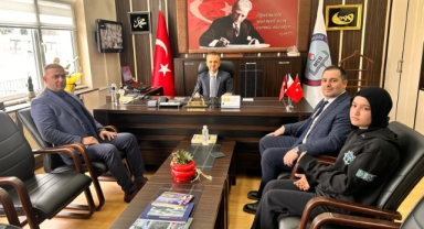 Hendek Devlet Bahçeli Fen Lisesi Öğrencisi Sultan Berra Yazıcı'dan Büyük Başarı!