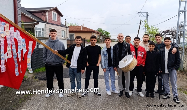 Hendek Yeşilköy’de Gelenek Bu Bayramda Devam Etti