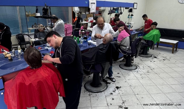 Hendekli Berberlerin Bayram Mesaisi Yoğunluğu