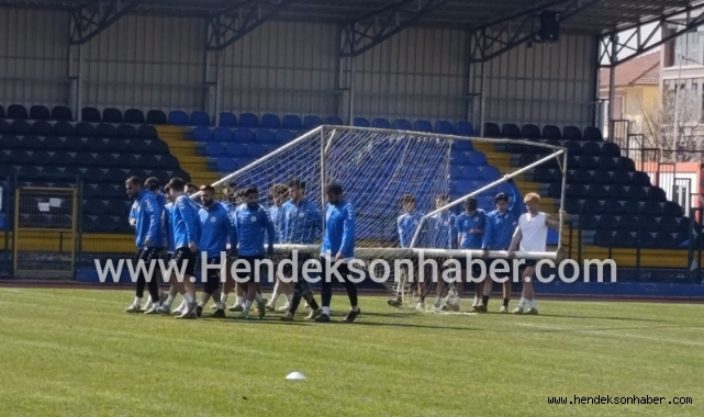Hendekspor'a Kötü Haber O Futbolcu Sezonu Kapattı?
