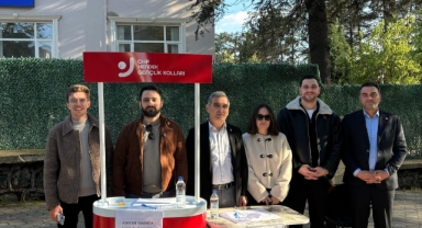 Bayraktar kararlarımız size biraz tuhaf gelmiş olabilir, ama parti içi demokrasinin gereği budur.