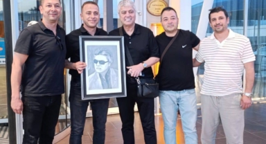 Adalı'dan Cengiz Babaya jest