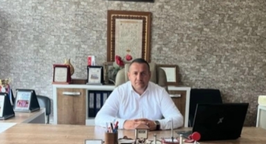 Ahmet Der Anneler Gününü Kutladı