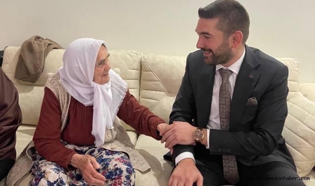 Anahtar Parti'den Anneler Günü'nde Anlamlı Ziyaret Hendek Anahtar