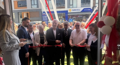 Ezgi ismailoğlu Eczanesi Hizmete Açıldı