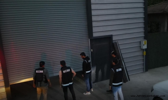 Fabrikaya  Polis Baskını! 8 milyon TL değerinde makaron ele geçirildi