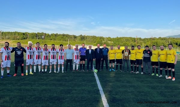 Hendek Kaymakamlık 19 Geleneksel Futbol Turnuvası başladı