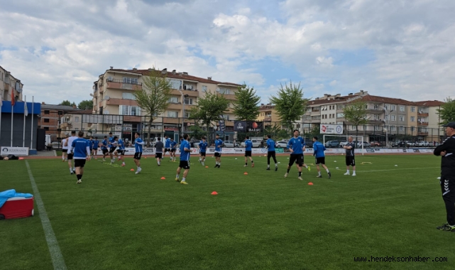 Hendekspor Gölcükspor Mesaisine Başladı