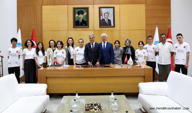Başkan Alemdar, Figen Sakallıoğlu Anadolu Lisesi heyetini ağırladı