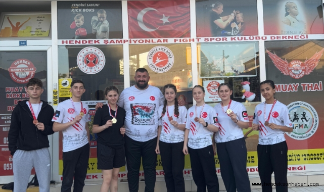 HENDEK ŞAMPİYONLAR FIGHT SPOR KULÜBÜ'NDEN BÜYÜK BAŞARI