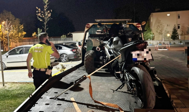 Hendek'te Abartı Egzozlu ve Tescilsiz Araçlara Geçit Yok!