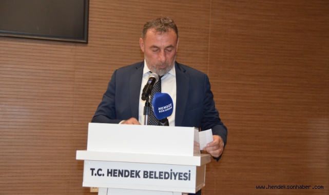 Hendekspor'da Başkan Sadettin Meraklı ve Ekibi Görev Dağılımı İçin Toplanıyor