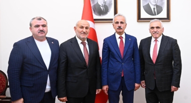 İnci Ve Püsküllü’den Ulaştırma ve Altyapı Bakanı Uraloğlu'na Ziyaret