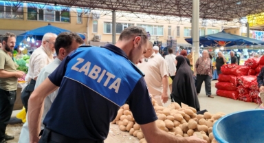 HENDEK BELEDİYESİ ZABITA EKİPLERİNDEN PAZAR YERİNDE SIKI DENETİM