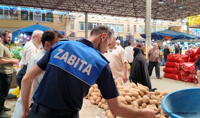 HENDEK BELEDİYESİ ZABITA EKİPLERİNDEN PAZAR YERİNDE SIKI DENETİM