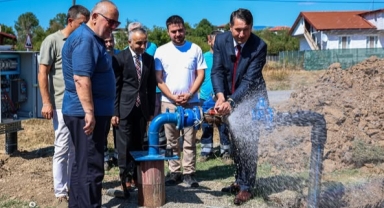 Hendek’in iki mahallesine 132 metre derinlikten kaliteli içme suyu
