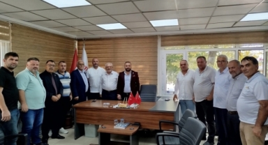 Bahadır Hendek Muhtarlarıyla Buluştu: Kongre Öncesi Samimi İstişare