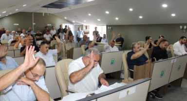 HENDEK MECLİSİ 14 MADDEYİ KARARA BAĞLADI