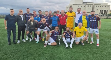 Hendek Veteranlar'dan Üst Üste İkinci Kupa!