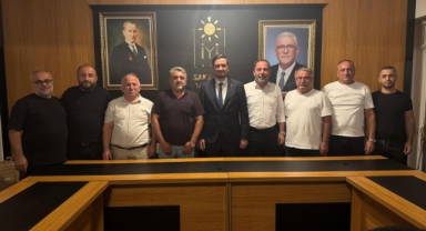 İYİ Parti'de İstifa Şoku! Sakarya İl Başkanı ve 300'den Fazla Üye Görevden Ayrıldı