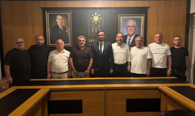 ​İYİ Parti'de İstifa Şoku! Sakarya İl Başkanı ve 300'den Fazla Üye Görevden Ayrıldı