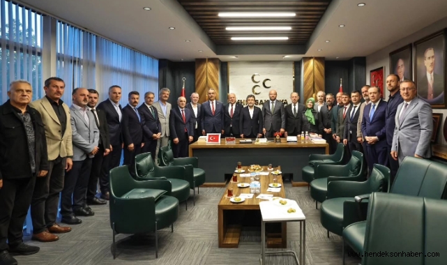 Tarım ve Orman Bakanı İbrahim Yumaklı, MHP Sakarya İl Başkanlığı’nı Ziyaret Etti