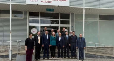 HENDEK MELEK NİŞANCI HUZUREVİ’NDE ANLAMLI BULUŞMA