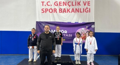 ​HENDEK OLİMPİK SPOR KARATE ŞAMPİYONASI'NA DAMGA VURDU: MADALYA REKORU KIRILDI!