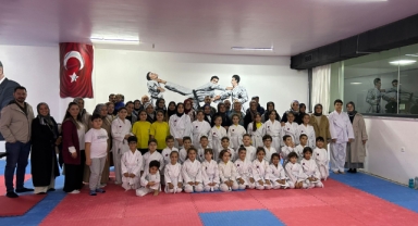 ​HENDEK OLİMPİK SPOR KULÜBÜ'NDE BÜYÜK BAŞARI: 90 SPORCU ÜST KUŞAĞA TERFİ ETTİ