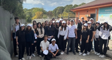 ​Hendek Orhangazi Lisesi Barınaktaydı, Mamalar Dostlar İçin!