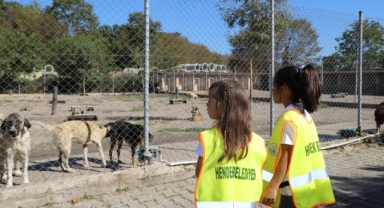 ​Minik Yüreklerden Can Dostlarına Sıcak Ziyaret
