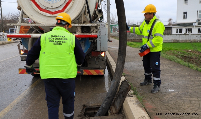 SASKİ yağış uyarısına karşı 270 personel ve 92 araçla şehir genelinde 7/24 sahada 