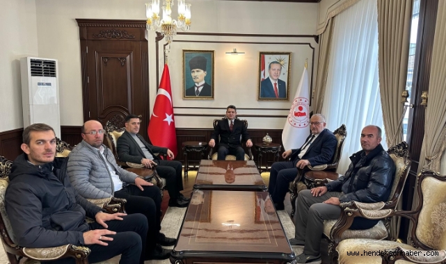AK Parti Hendek İlçe Teşkilatından Kaymakam Gökpınar'a Ziyaret
