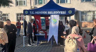 -HENDEK BELEDİYESİ’NDEN ÜNİVERSİTE ÖĞRENCİLERİNE ANLAMLI DESTEK BU YIL DA DEVAM EDİYOR