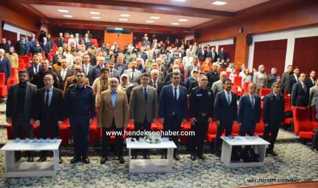 Hendek'te Öğretmenler Günü Coşkusu