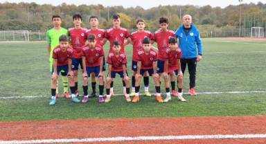 Hendekspor U14, Derbi Galibiyetiyle Zirveye Tırmanıyor!
