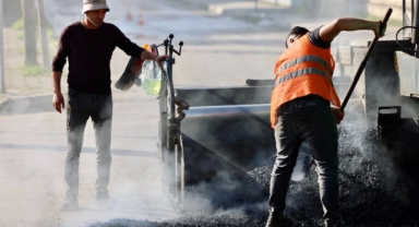 Yenimahalle'ye Sıcak Asfalt Dokunuşu: Başkan Püsküllü Çalışmaları İnceledi
